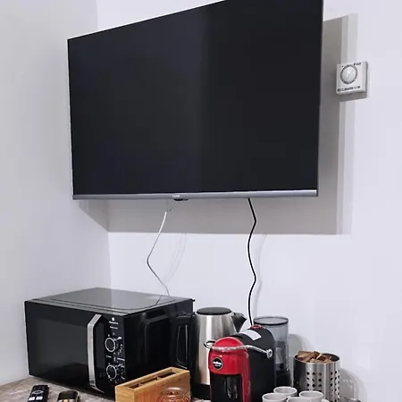 Liam House Apartment