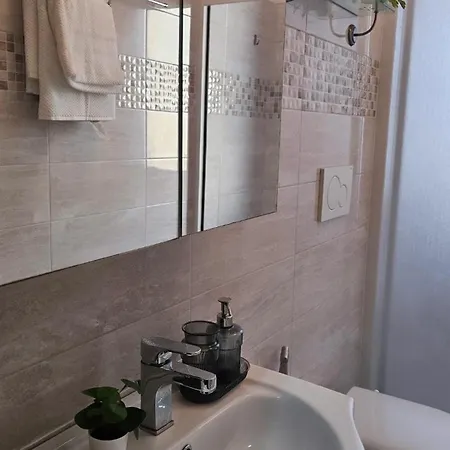 Liam House Апартаменты Отранто