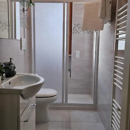 Liam House Апартаменты Отранто