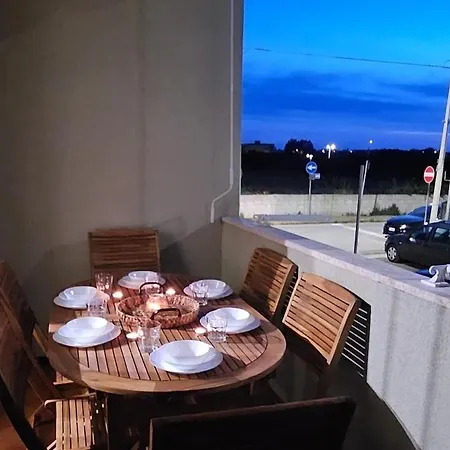 Liam House Apartment